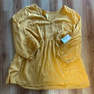 NWT Sonoma Yellow Maternity top